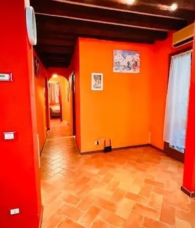 Lin Apartment *