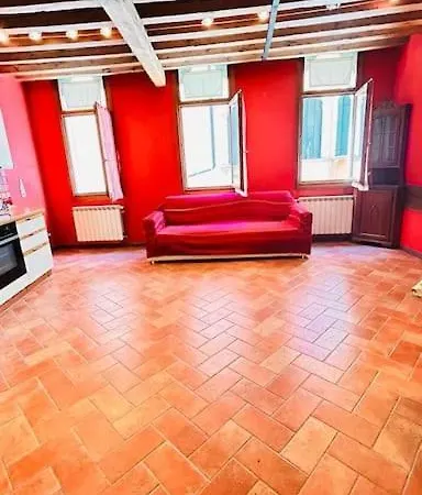 Apartment Lin